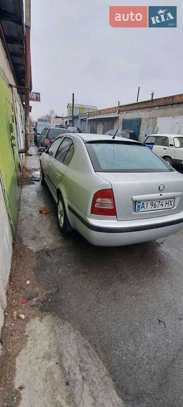 Лифтбек Skoda Octavia 2003 в Белой Церкви