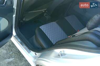 Лифтбек Skoda Octavia 2002 в 