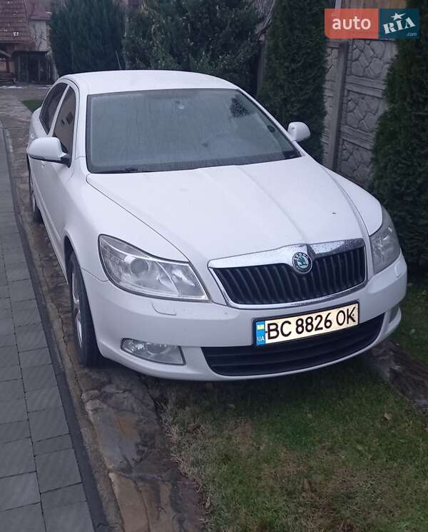 Лифтбек Skoda Octavia 2011 в 