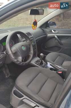 Лифтбек Skoda Octavia 2008 в 