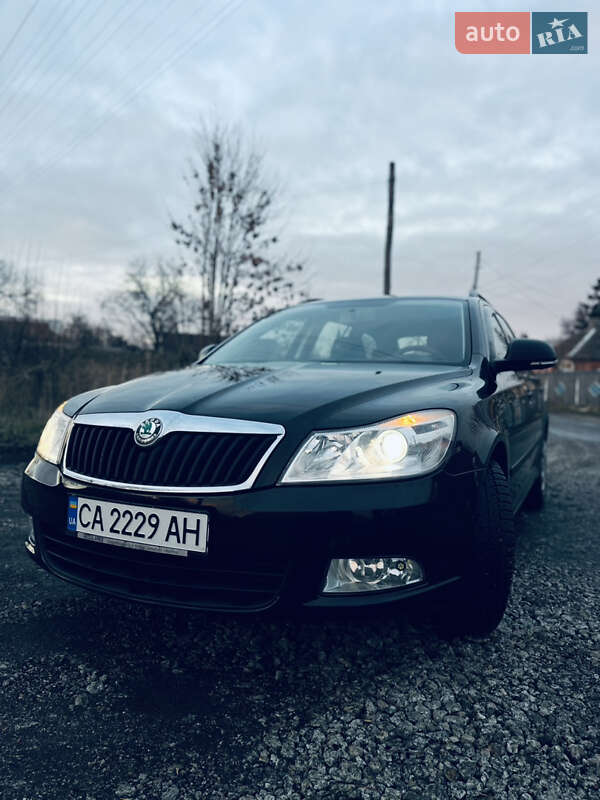 Универсал Skoda Octavia 2012 в Шполе