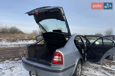 Ліфтбек Skoda Octavia 2004 в Івано-Франківську