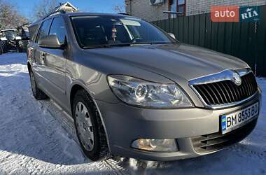 Універсал Skoda Octavia 2010 в 