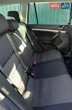 Універсал Skoda Octavia 2010 в 