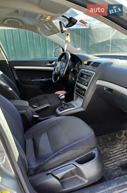 Універсал Skoda Octavia 2010 в 