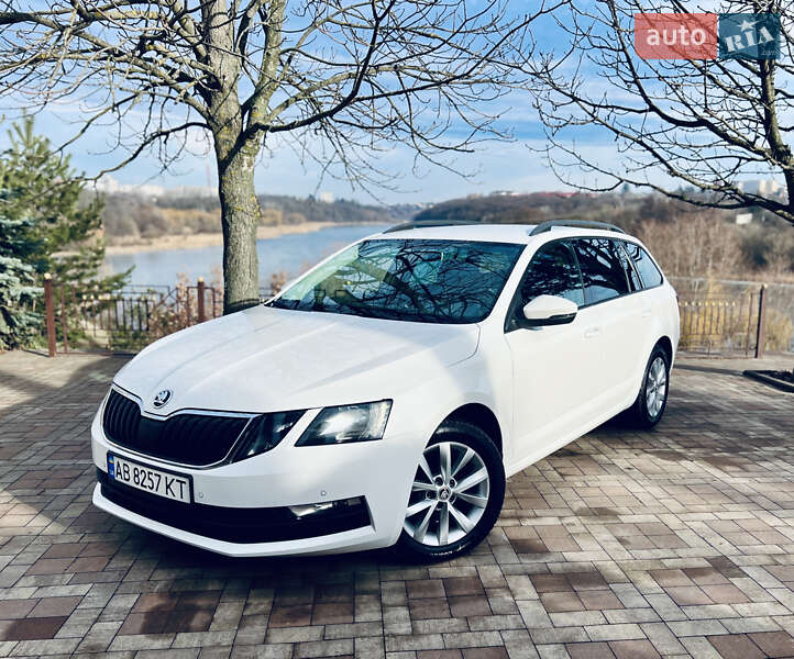 Універсал Skoda Octavia 2020 в Вінниці