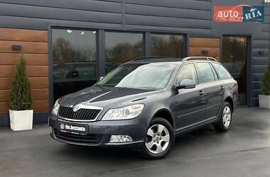 Универсал Skoda Octavia 2010 в 