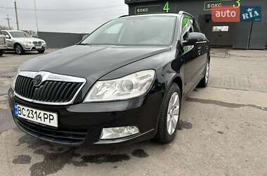 Універсал Skoda Octavia 2009 в Кропивницькому