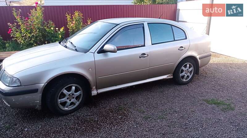 Универсал Skoda Octavia 2004 в Нежине