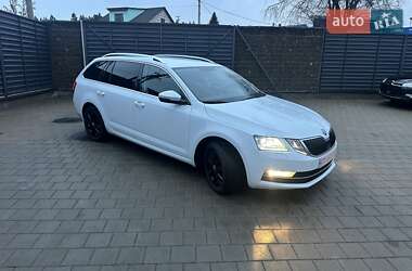 Универсал Skoda Octavia 2020 в Житомире