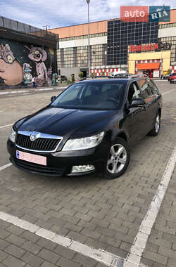 Універсал Skoda Octavia 2010 в Луцьку