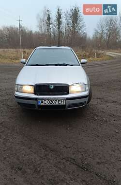 Ліфтбек Skoda Octavia 1998 в Луцьку