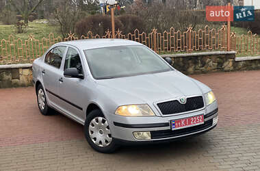 Ліфтбек Skoda Octavia 2011 в Києві