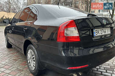 Ліфтбек Skoda Octavia 2012 в Рівному