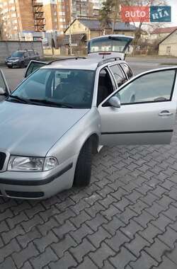 Универсал Skoda Octavia 2003 в Хмельницком