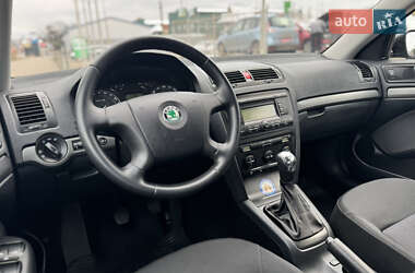 Ліфтбек Skoda Octavia 2008 в Рівному