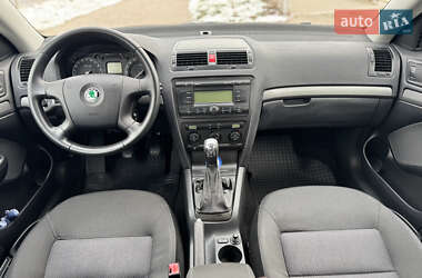 Ліфтбек Skoda Octavia 2008 в Рівному