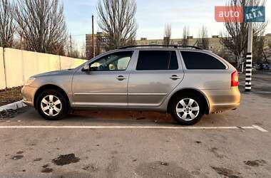 Универсал Skoda Octavia 2012 в 