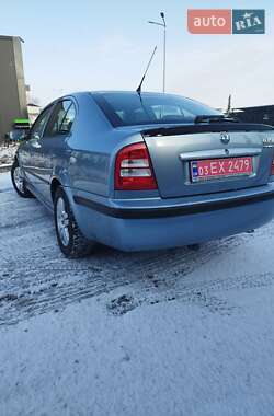 Ліфтбек Skoda Octavia 2002 в Тернополі