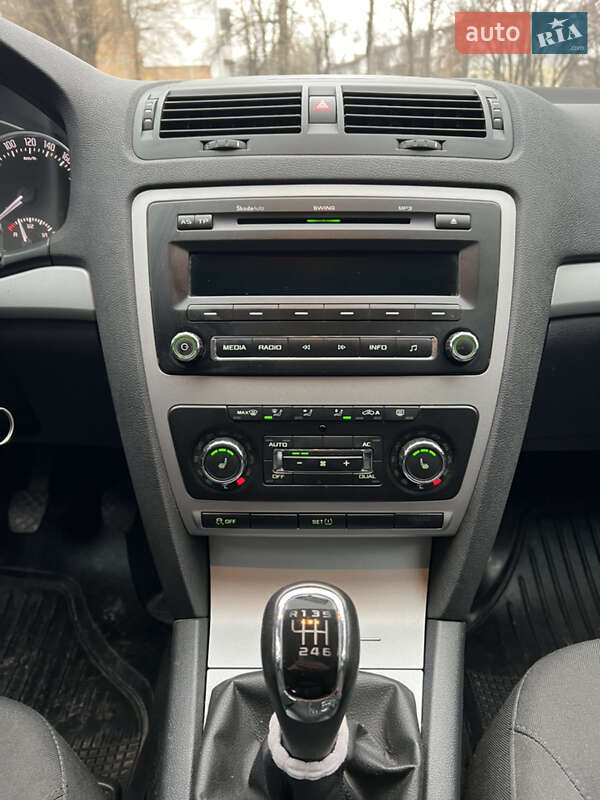 Универсал Skoda Octavia 2012 в Каменском