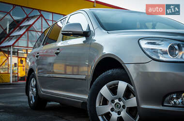 Універсал Skoda Octavia 2010 в 