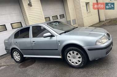 Ліфтбек Skoda Octavia 2004 в Харкові