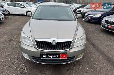 Лифтбек Skoda Octavia 2011 в 