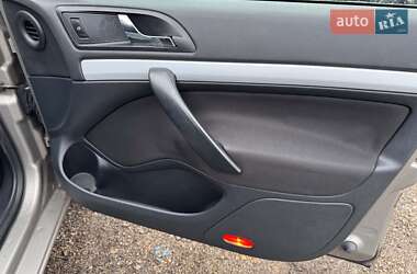 Лифтбек Skoda Octavia 2011 в 