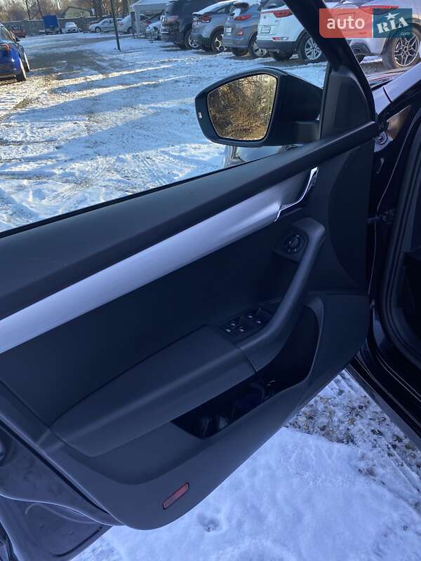 Универсал Skoda Octavia 2017 в Ивано-Франковске