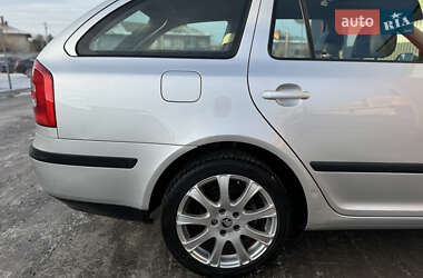 Универсал Skoda Octavia 2008 в Луцке