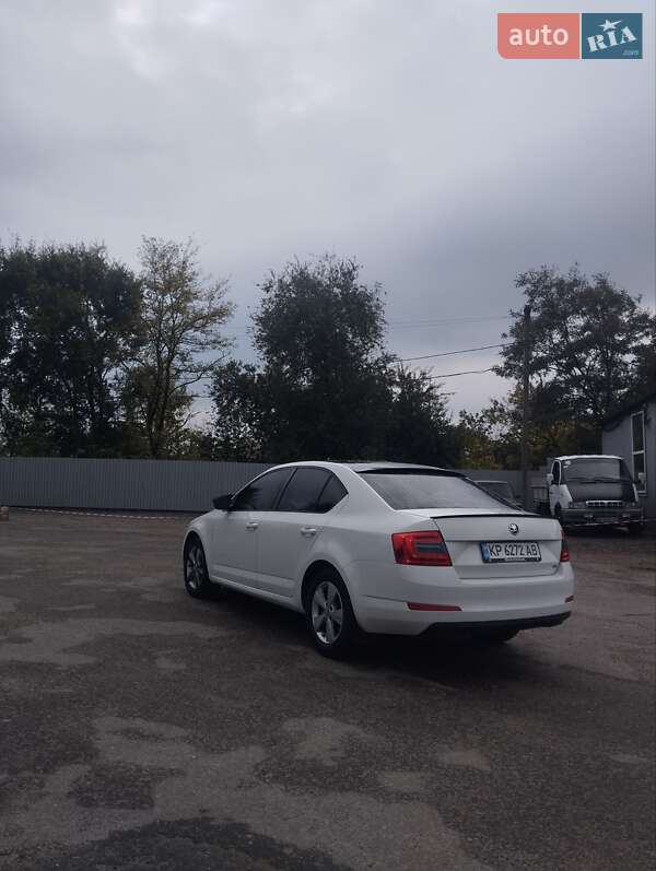 Ліфтбек Skoda Octavia 2013 в Запоріжжі