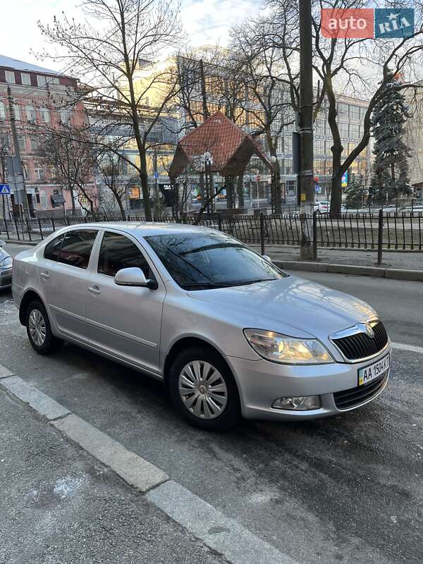 Лифтбек Skoda Octavia 2011 в Киеве