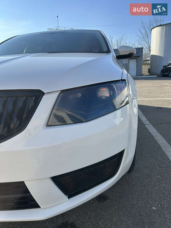 Лифтбек Skoda Octavia 2013 в Одессе