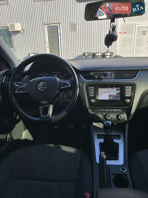 Лифтбек Skoda Octavia 2013 в Одессе
