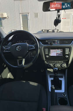 Лифтбек Skoda Octavia 2013 в 