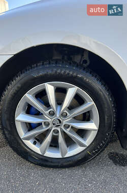 Лифтбек Skoda Octavia 2013 в 