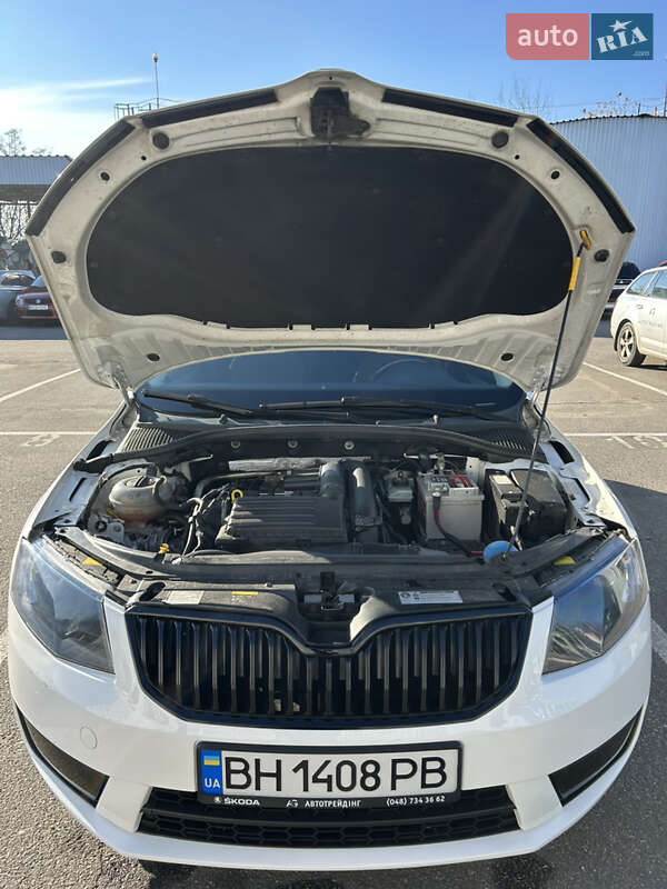 Лифтбек Skoda Octavia 2013 в Одессе