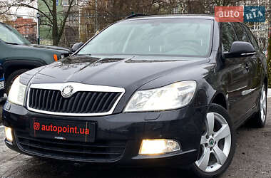 Універсал Skoda Octavia 2009 в Сумах