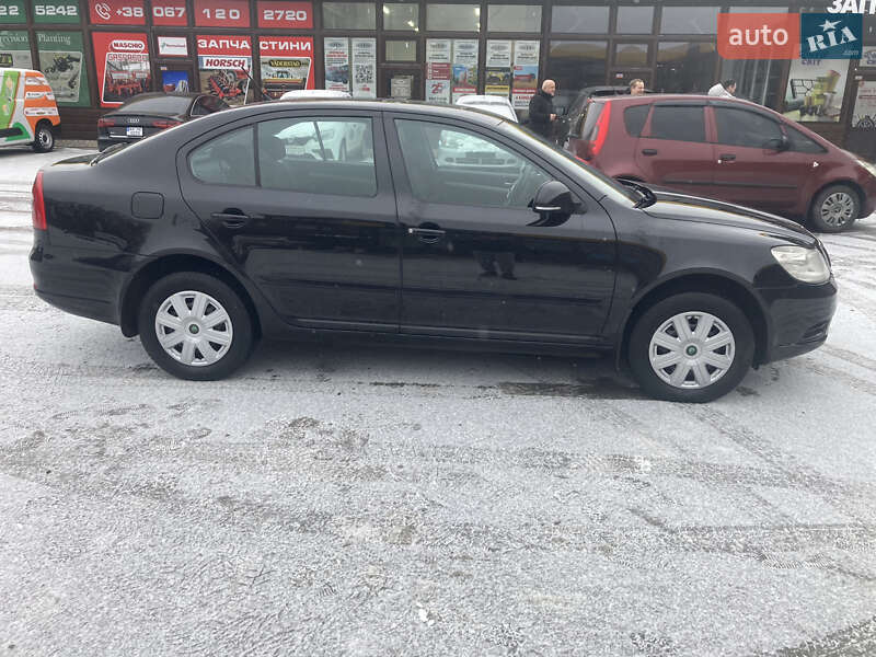 Лифтбек Skoda Octavia 2010 в Виннице