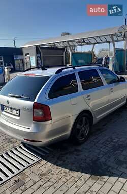 Универсал Skoda Octavia 2012 в 