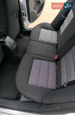 Лифтбек Skoda Octavia 2010 в 