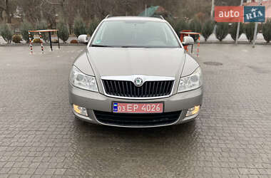 Skoda Octavia 2011