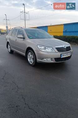 Універсал Skoda Octavia 2011 в Житомирі