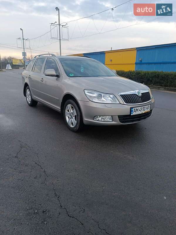Универсал Skoda Octavia 2011 в Житомире