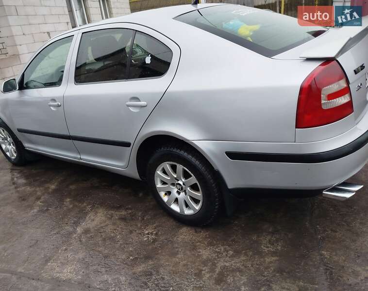 Ліфтбек Skoda Octavia 2006 в Кегичівці