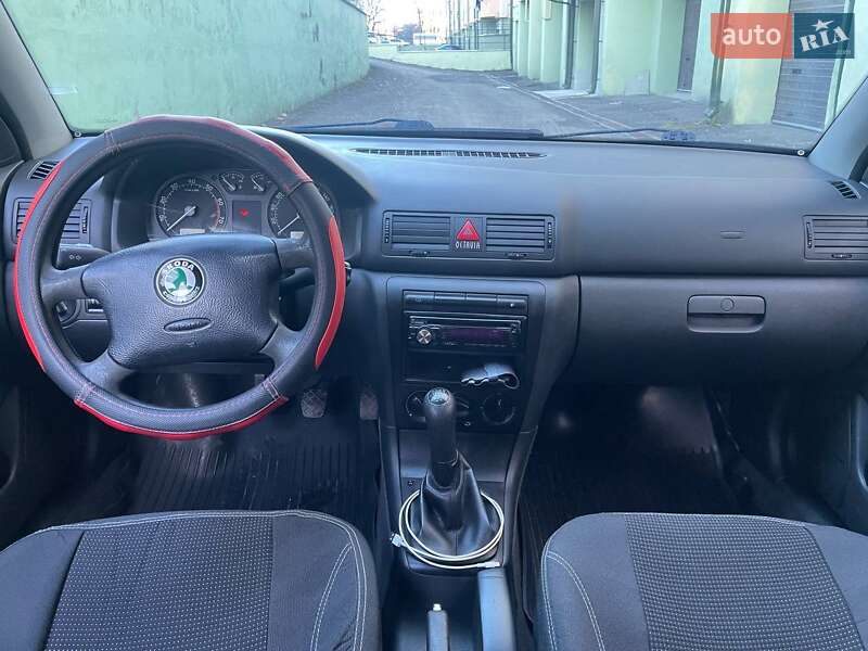 Ліфтбек Skoda Octavia 2004 в Чемерівцях