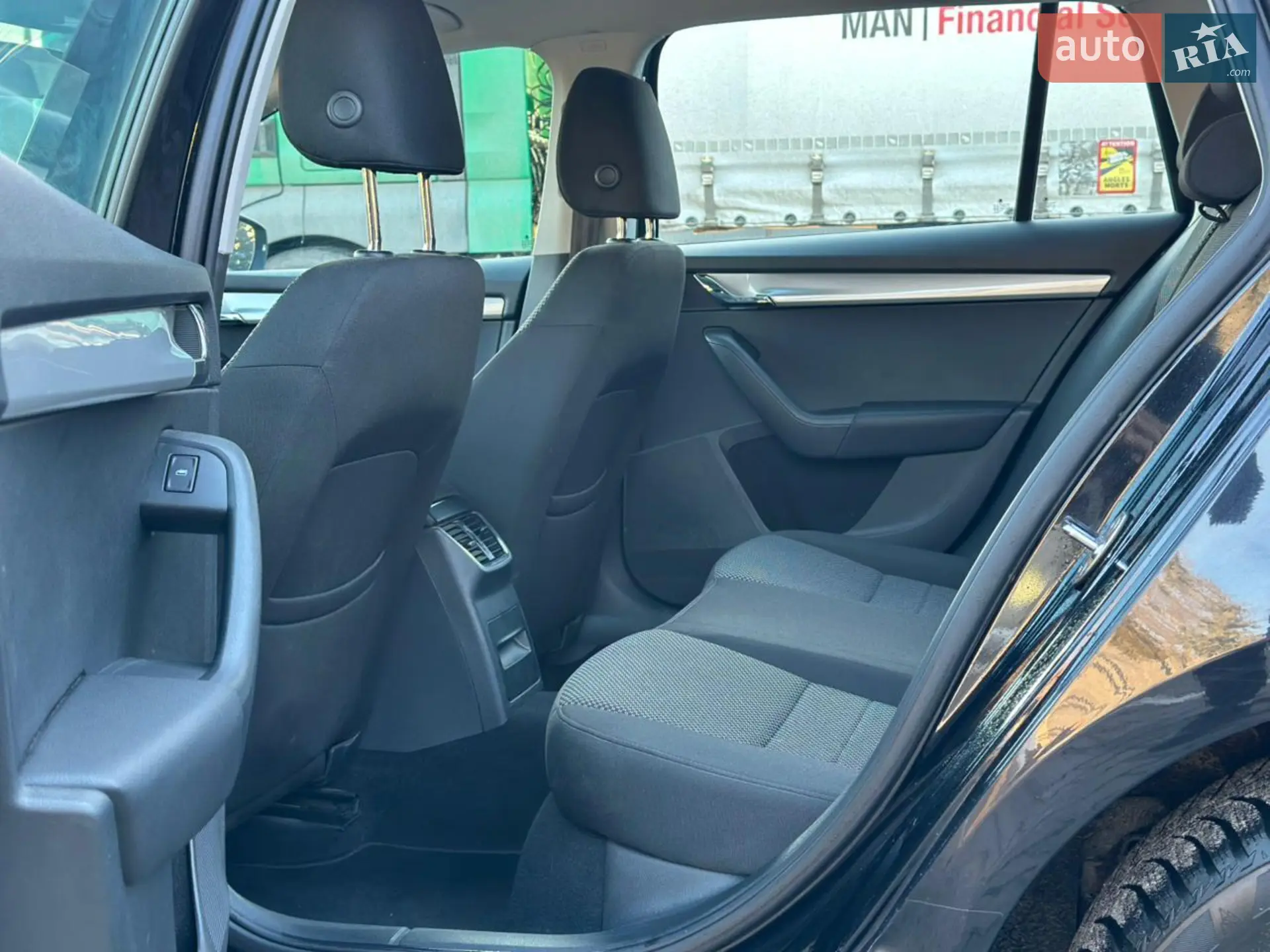 2014 Skoda Octavia - мініатюра 13