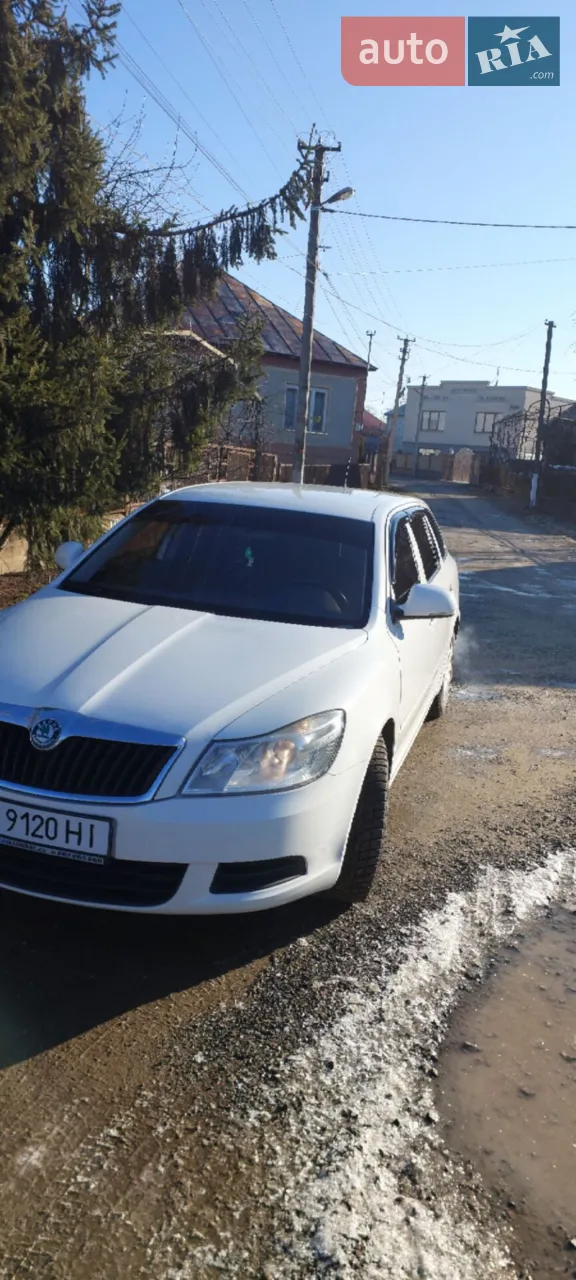 2010 Skoda Octavia - мініатюра 15