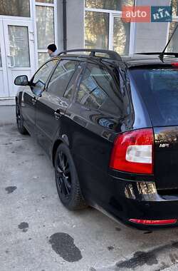 Универсал Skoda Octavia 2009 в Кропивницком