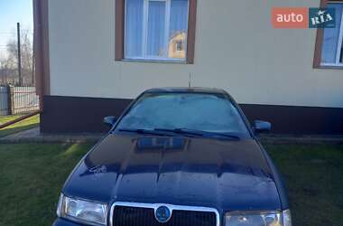 Ліфтбек Skoda Octavia 1999 в Львові